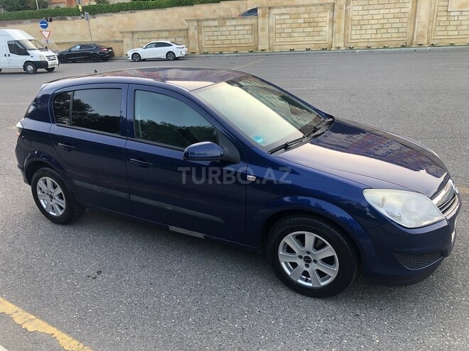 Opel Astra 2009, 225,000 km - 1.4 l - Bakı