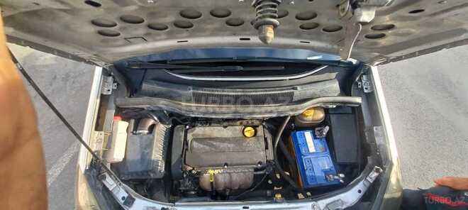 Opel Zafira 2006, 523,840 km - 1.8 l - Ağdaş