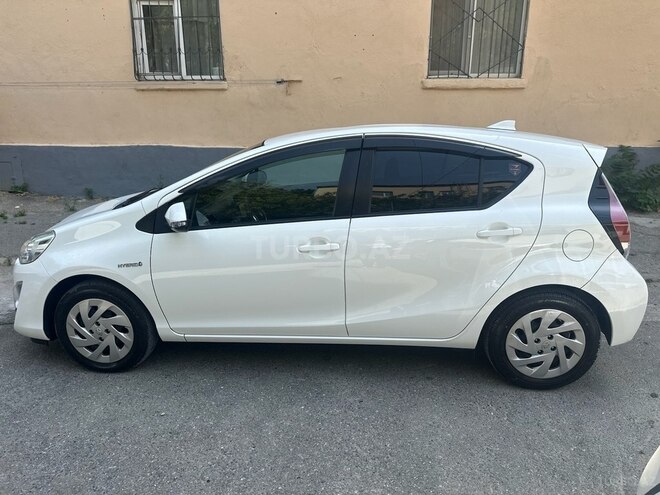 Toyota Aqua 2017, 42,500 km - 1.5 l - Bakı