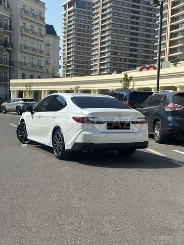 Toyota Camry 2024, 14,000 km - 2.5 л - Bakı