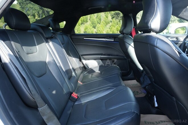 Ford Fusion (North America) 2020, 180,000 km - 2.0 л - Bakı