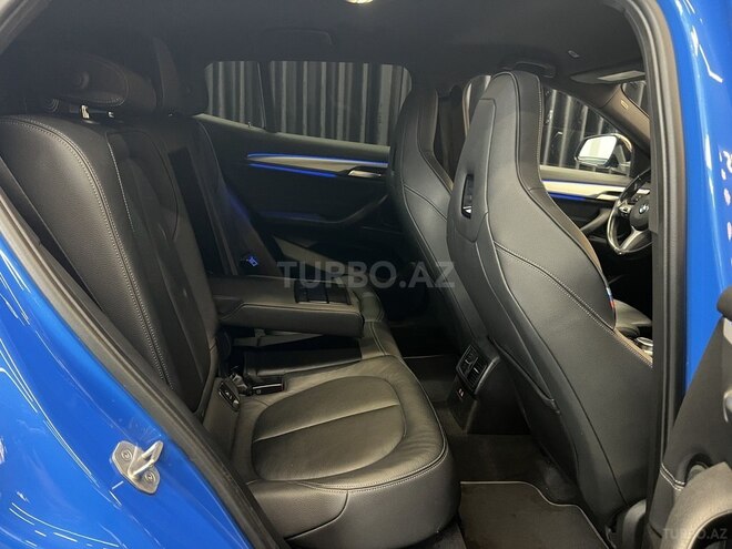 BMW  2018, 80,000 km - 2.0 l - Bakı