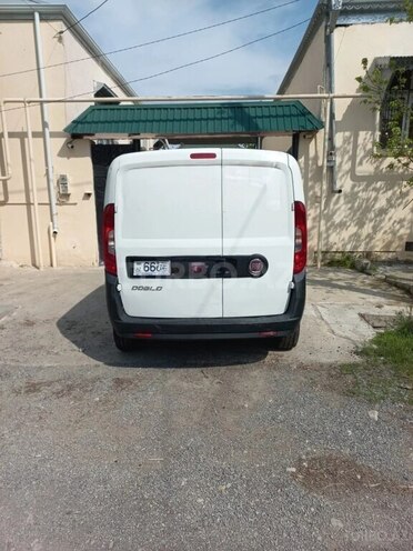 Fiat Doblo 2018, 293,877 km - 1.4 l - Yevlax