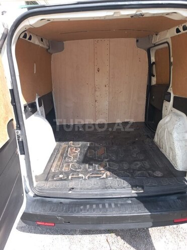 Fiat Doblo 2018, 293,877 km - 1.4 l - Yevlax
