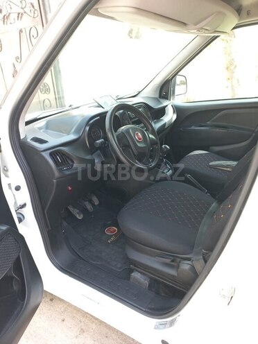 Fiat Doblo 2018, 293,877 km - 1.4 l - Yevlax