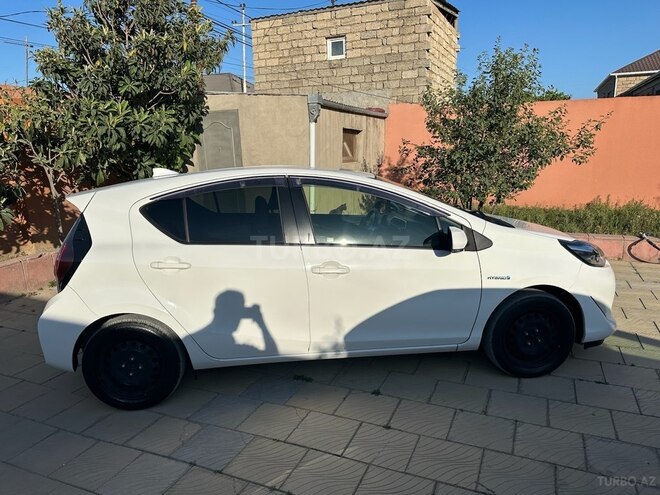 Toyota Aqua 2019, 73,000 km - 1.5 l - Bakı