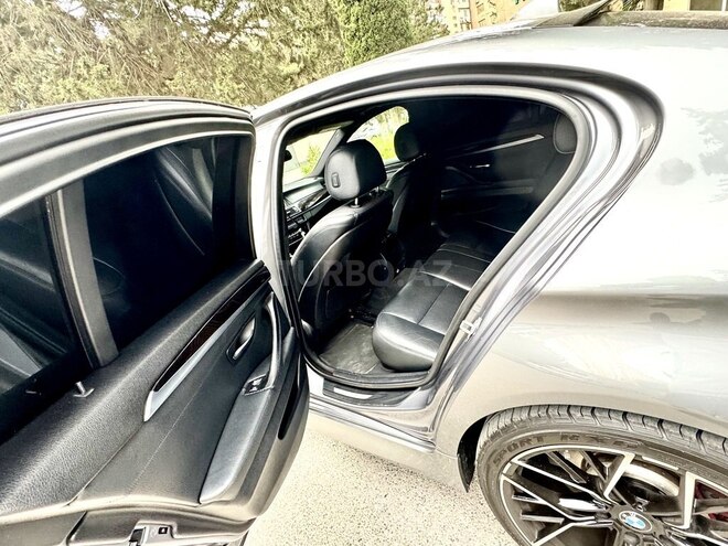 BMW 528 2014, 220,000 km - 2.0 l - Bakı