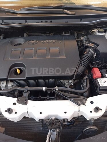 Toyota Corolla 2013, 218,000 km - 1.6 l - Bakı