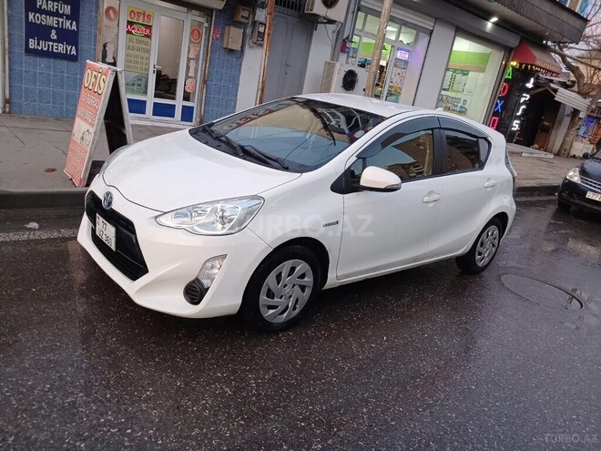 Toyota Aqua 2017, 92,000 km - 1.5 l - Bakı
