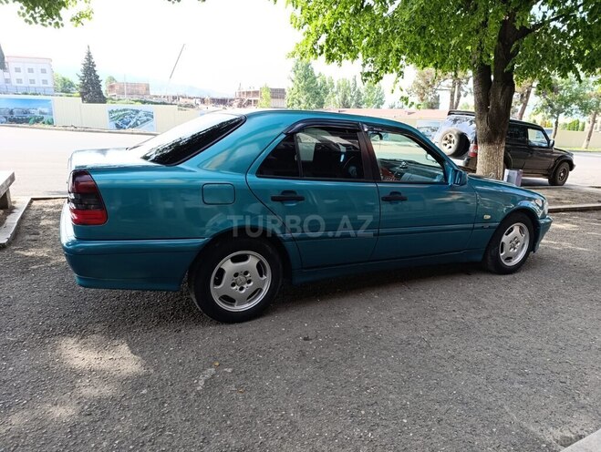 Mercedes C 180 2000, 277,000 km - 1.8 л - Bakı