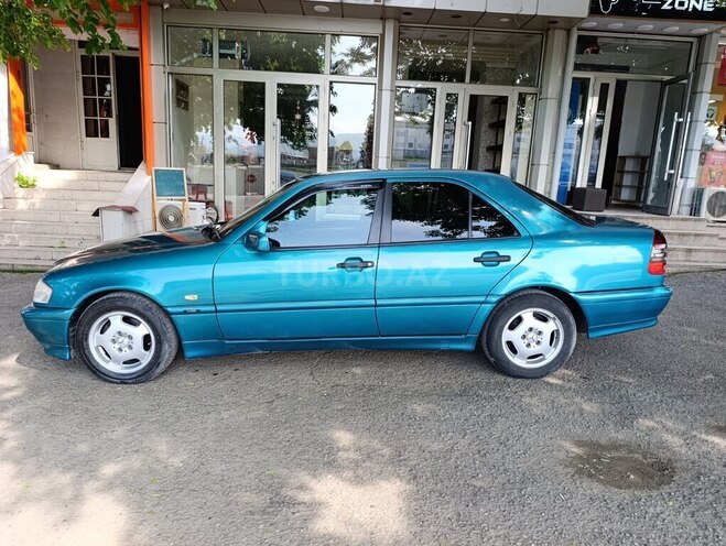 Mercedes C 180 2000, 277,000 km - 1.8 л - Bakı
