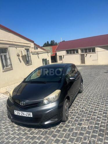 Toyota Vitz 2011, 127,000 km - 1.3 l - Bakı