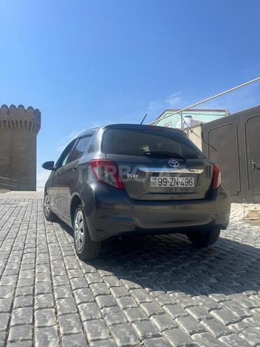 Toyota Vitz 2011, 127,000 km - 1.3 l - Bakı