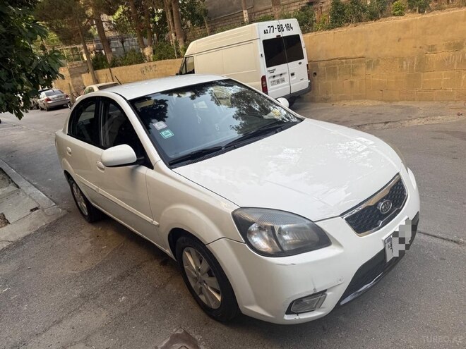 Kia Rio 2011, 220,000 km - 1.4 l - Bakı