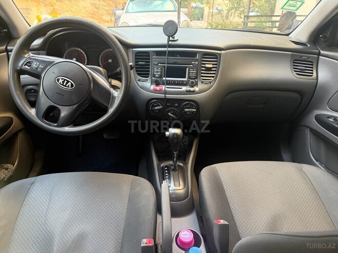 Kia Rio 2011, 220,000 km - 1.4 l - Bakı