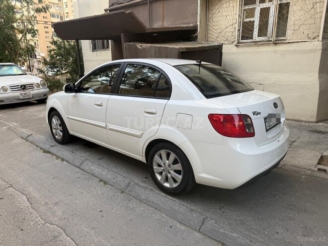 Kia Rio 2011, 220,000 km - 1.4 l - Bakı
