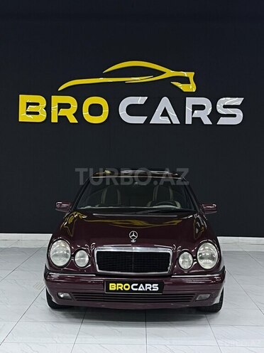 Mercedes E 230 1996, 298,000 km - 2.3 l - Bakı