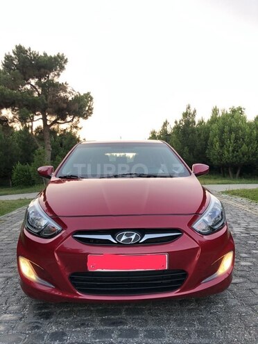 Hyundai Accent 2015, 40,000 km - 1.6 l - Bakı