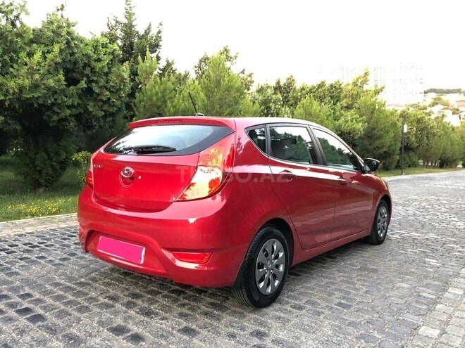 Hyundai Accent 2015, 40,000 km - 1.6 l - Bakı