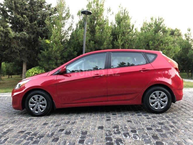 Hyundai Accent 2015, 40,000 km - 1.6 l - Bakı