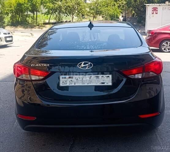 Hyundai Elantra 2015, 114,300 km - 1.8 l - Bakı