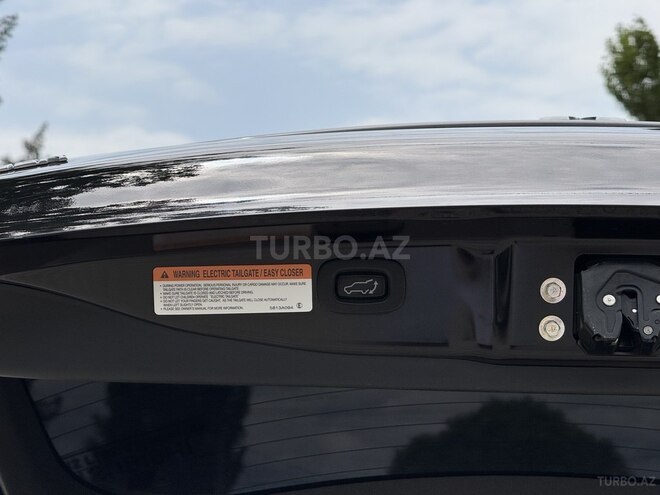 Mitsubishi Outlander-19