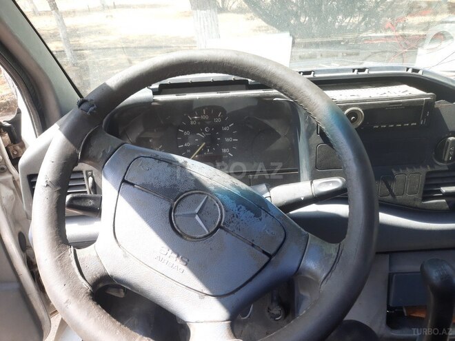 Mercedes 410 D 1999, 350,000 km - 2.9 l - Bakı