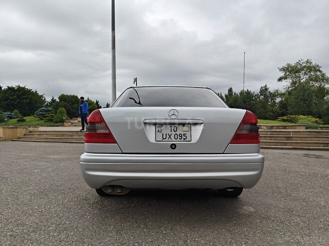 Mercedes C 200 1996, 349,000 km - 2.0 l - Qusar