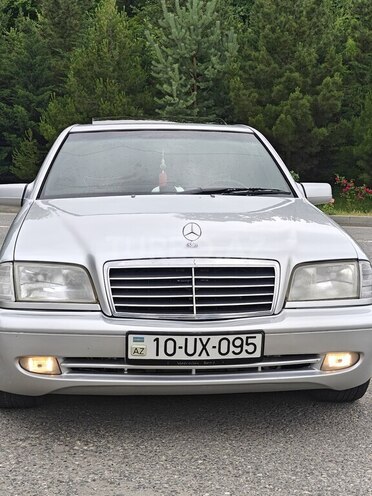 Mercedes C 200 1996, 349,000 km - 2.0 l - Qusar