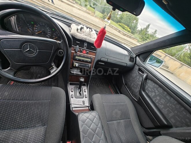 Mercedes C 200 1996, 349,000 km - 2.0 l - Qusar