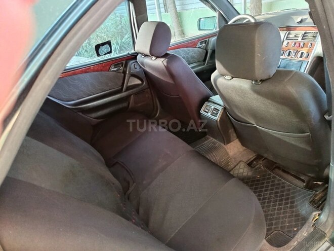 Mercedes E 230 1998, 455,000 km - 2.3 l - Bakı