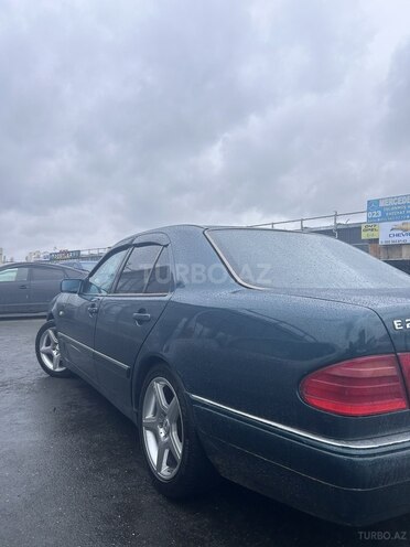 Mercedes E 230 1998, 455,000 km - 2.3 l - Bakı