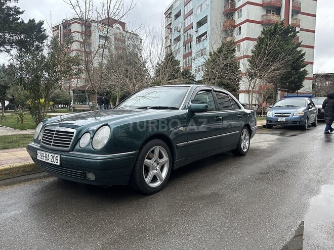 Mercedes E 230 1998, 455,000 km - 2.3 l - Bakı