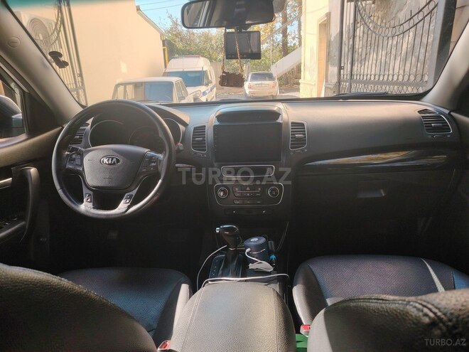 Kia Sorento 2013, 187,000 km - 2.0 l - Yevlax
