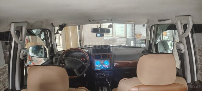 Mitsubishi Pajero io 2001, 25,000 km - 2.0 l - Salyan