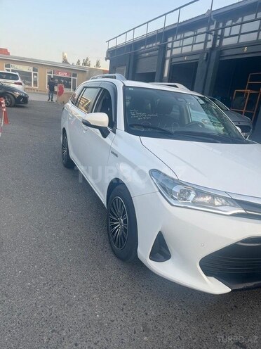 Toyota Corolla Fielder 2017, 88,000 km - 1.5 л - Bakı