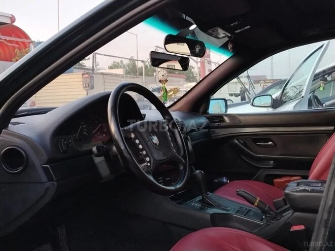 BMW 520 1996, 284,000 km - 2.0 l - Sumqayıt
