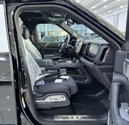 BYD Leopard 8-12