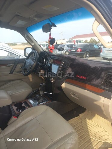 Mitsubishi Pajero 2008, 278,267 km - 3.0 л - Bakı