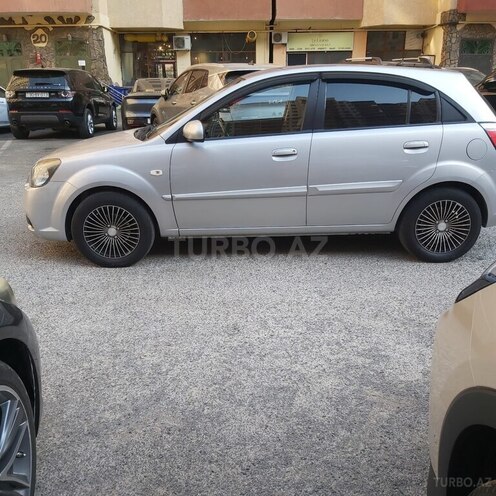 Kia Rio 2010, 215,757 km - 1.4 l - Bakı