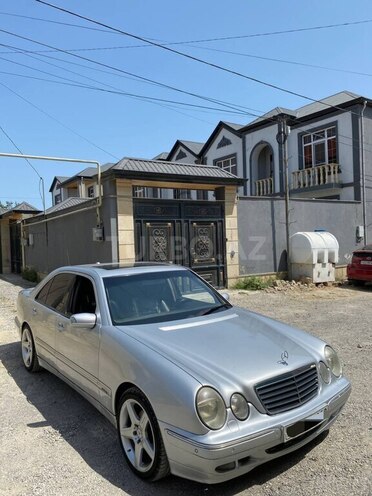 Mercedes E 320 2000, 450,000 km - 3.2 l - Bakı