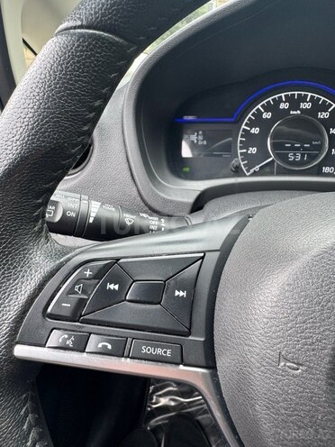 Nissan Note-13