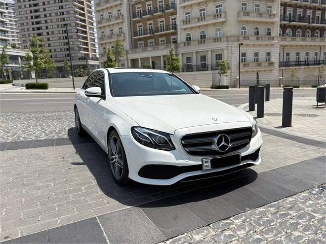 Mercedes E 220 d 2016, 170,000 km - 2.0 l - Bakı