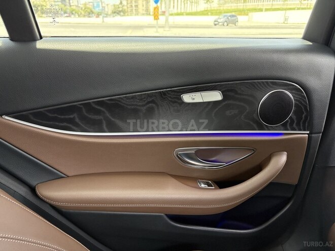 Mercedes E 220 d 2016, 170,000 km - 2.0 l - Bakı