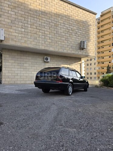 Mercedes C 220 d 1999, 837,527 km - 2.2 l - Bakı