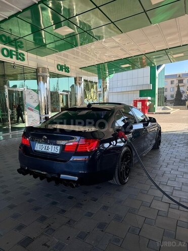 BMW 528 2011, 209,000 km - 2.0 л - Gəncə