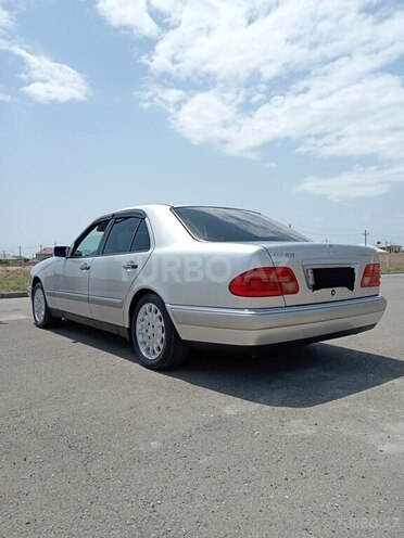 Mercedes E 230 1997, 374,500 km - 2.3 l - Şirvan