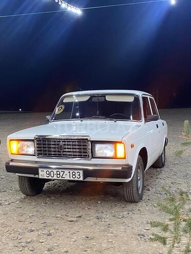 LADA (VAZ) 2107 2008, 48,500 km - 1.6 л - Salyan