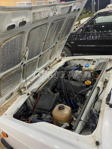 LADA (VAZ) 2107 2008, 48,500 km - 1.6 л - Salyan