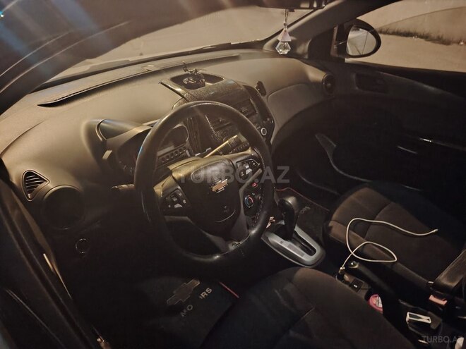 Chevrolet Aveo-3